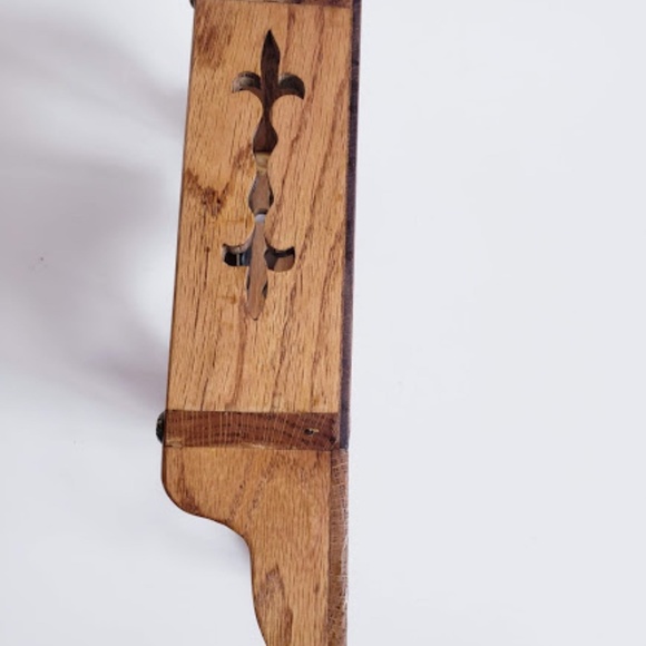 HAND MADE WOODEN CARVED WALL clocks - Picture 7 of 8